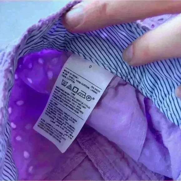 Old Navy Lavender Eyelet Everyday High Waisted Shorts   Size 0 - Picture 3 of 4